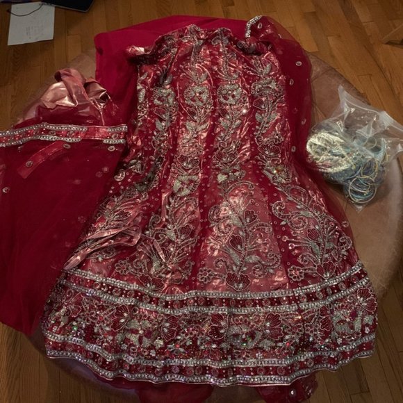 Red Saree - Picture 1 of 1